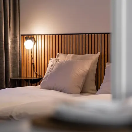 Scandi Forest Flat Across From The Train Station * Rovaniemi