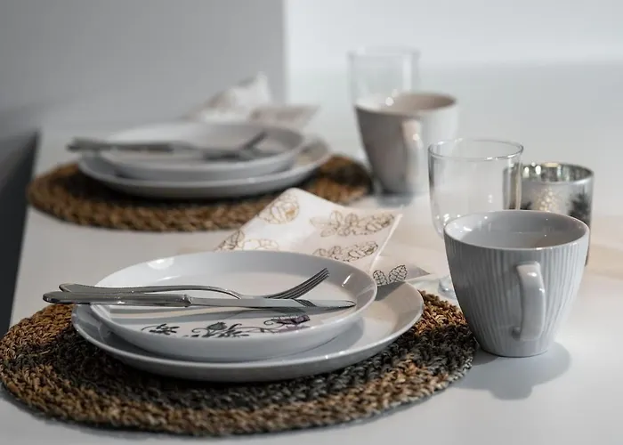 Scandi Forest Flat Across From The Train Station