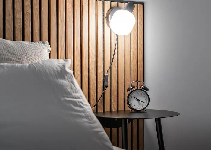 Appartement Scandi Forest Flat Across From The Train Station